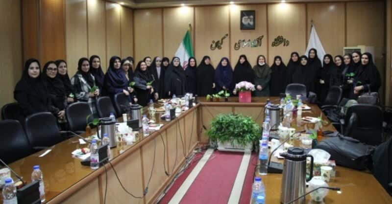 تجلیل از اساتید زن فعال در محفل صمیمی «بانوان رئوفا» به مناسبت میلاد حضرت فاطمه زهرا سلام‌الله‌علیها